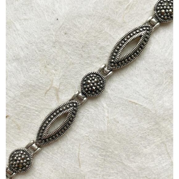 Vintage CW Sterling Silver Marcasite Link Bracelet Art Deco Revival - Picture 2 of 10